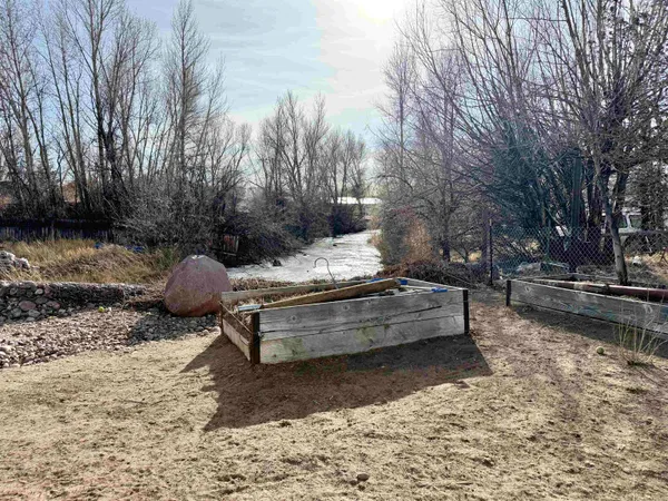 $139,900 | 550 Evergreen Drive, Mountain View, WY 82939