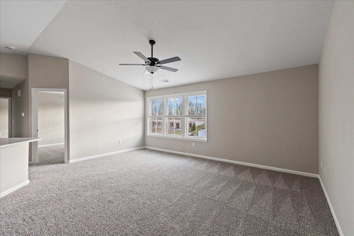 2420 Bella Ridge, Unit 406300 Covington, KY 41017 - Photo 12 of 29 Gallery Image 12
