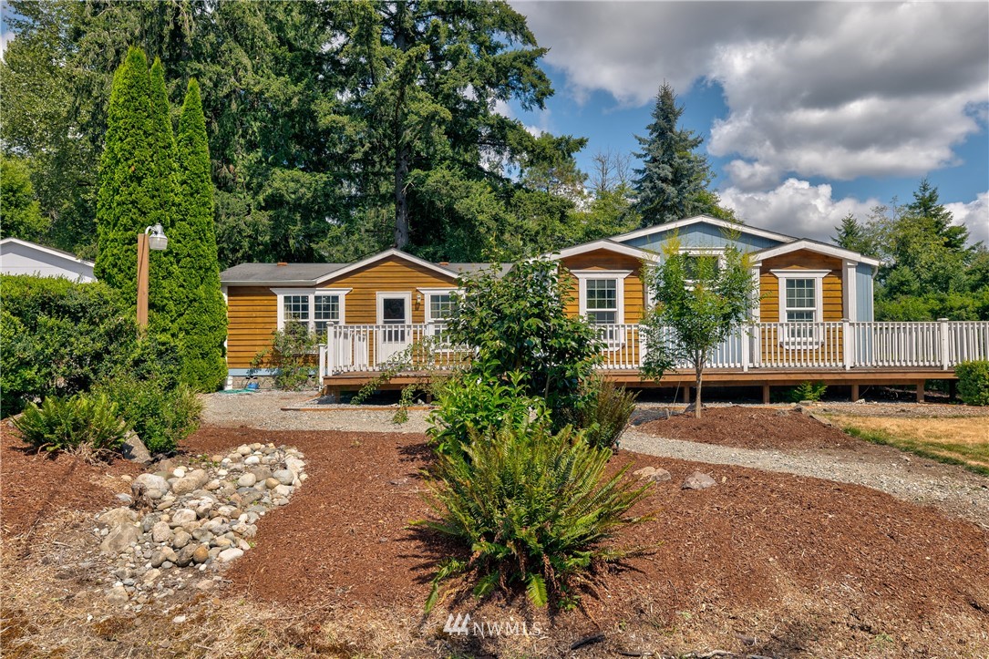 18854 Southeast 168th Street Renton, WA 98058 - Photo 1 of 34 Gallery Image 1