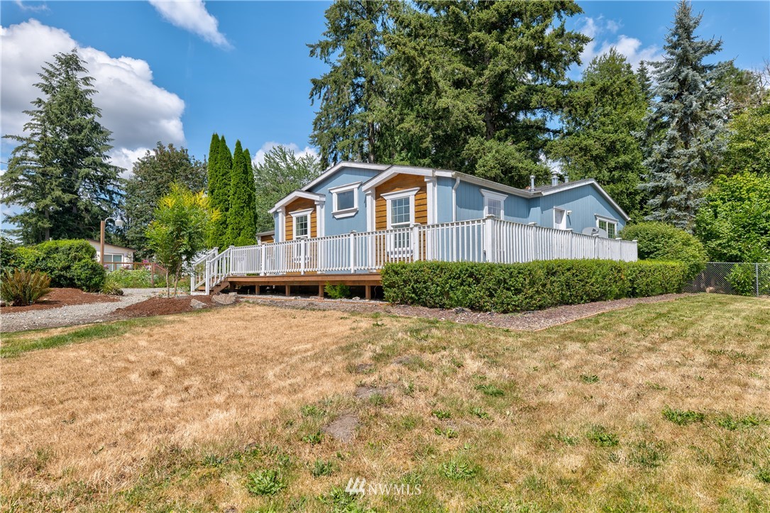 18854 Southeast 168th Street Renton, WA 98058 - Photo 2 of 34 Gallery Image 2