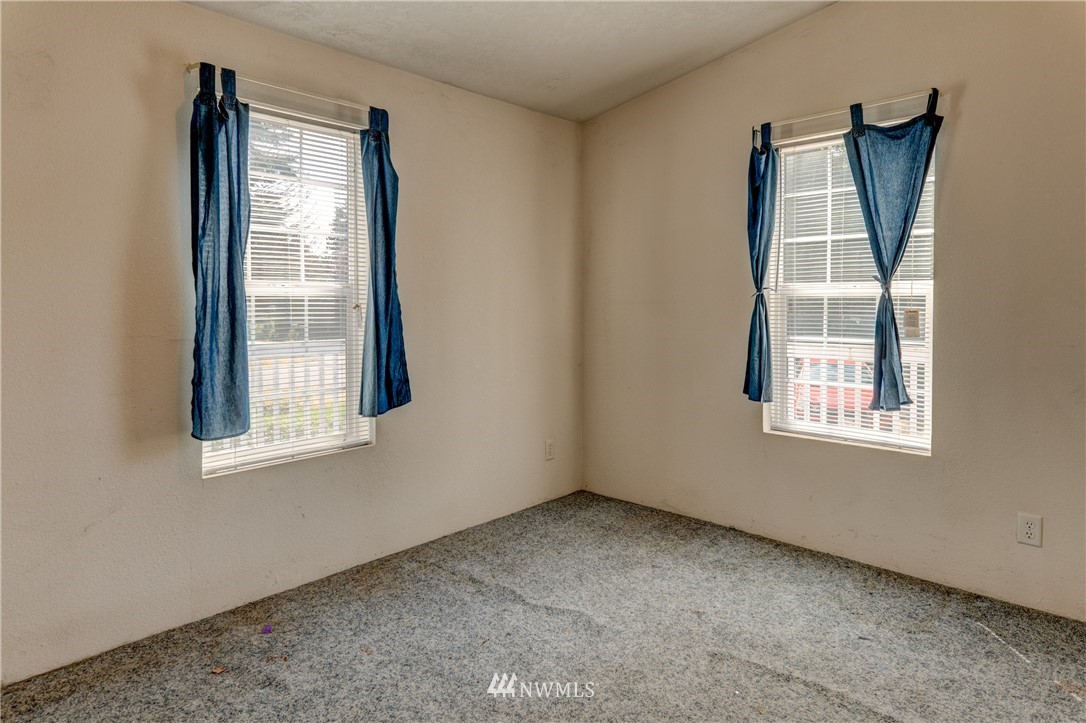 18854 Southeast 168th Street Renton, WA 98058 - Photo 15 of 34 Gallery Image 15