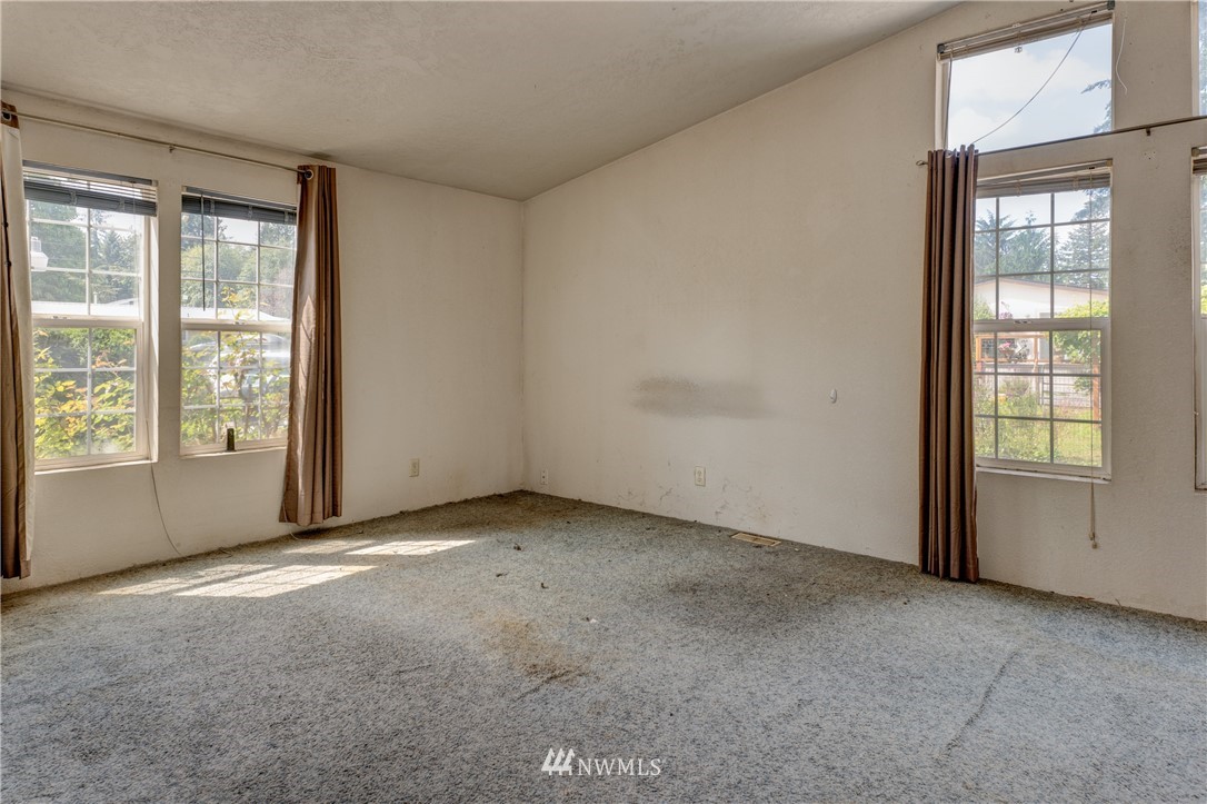 18854 Southeast 168th Street Renton, WA 98058 - Photo 18 of 34 Gallery Image 18