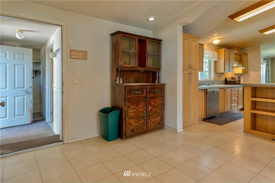 18854 Southeast 168th Street Renton, WA 98058 - Photo 21 of 34 Gallery Image 21