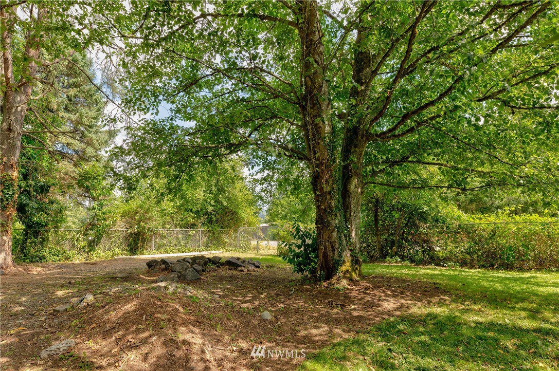 18854 Southeast 168th Street Renton, WA 98058 - Photo 27 of 34 Gallery Image 27