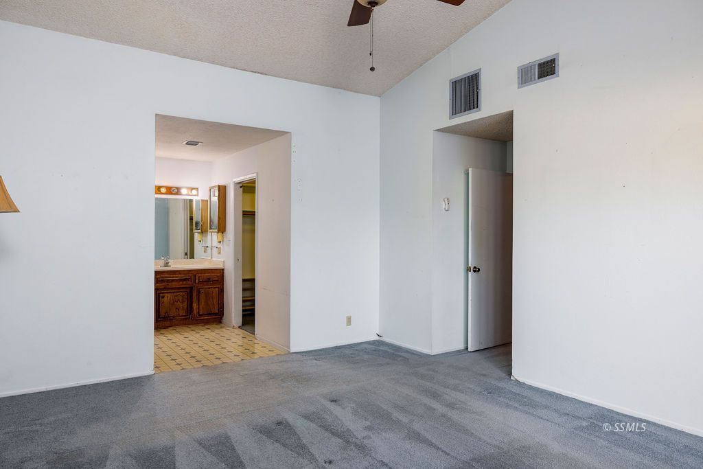 817 Hurschell Avenue Ridgecrest, CA 93555 - Photo 33 of 46