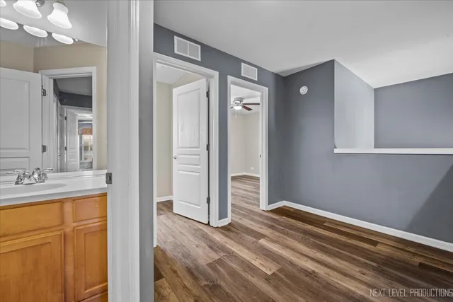 $2,600 | 643 Hawley Drive, Unit 643, Oswego, IL 60543