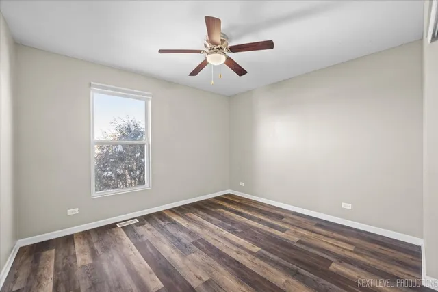 $2,600 | 643 Hawley Drive, Unit 643, Oswego, IL 60543