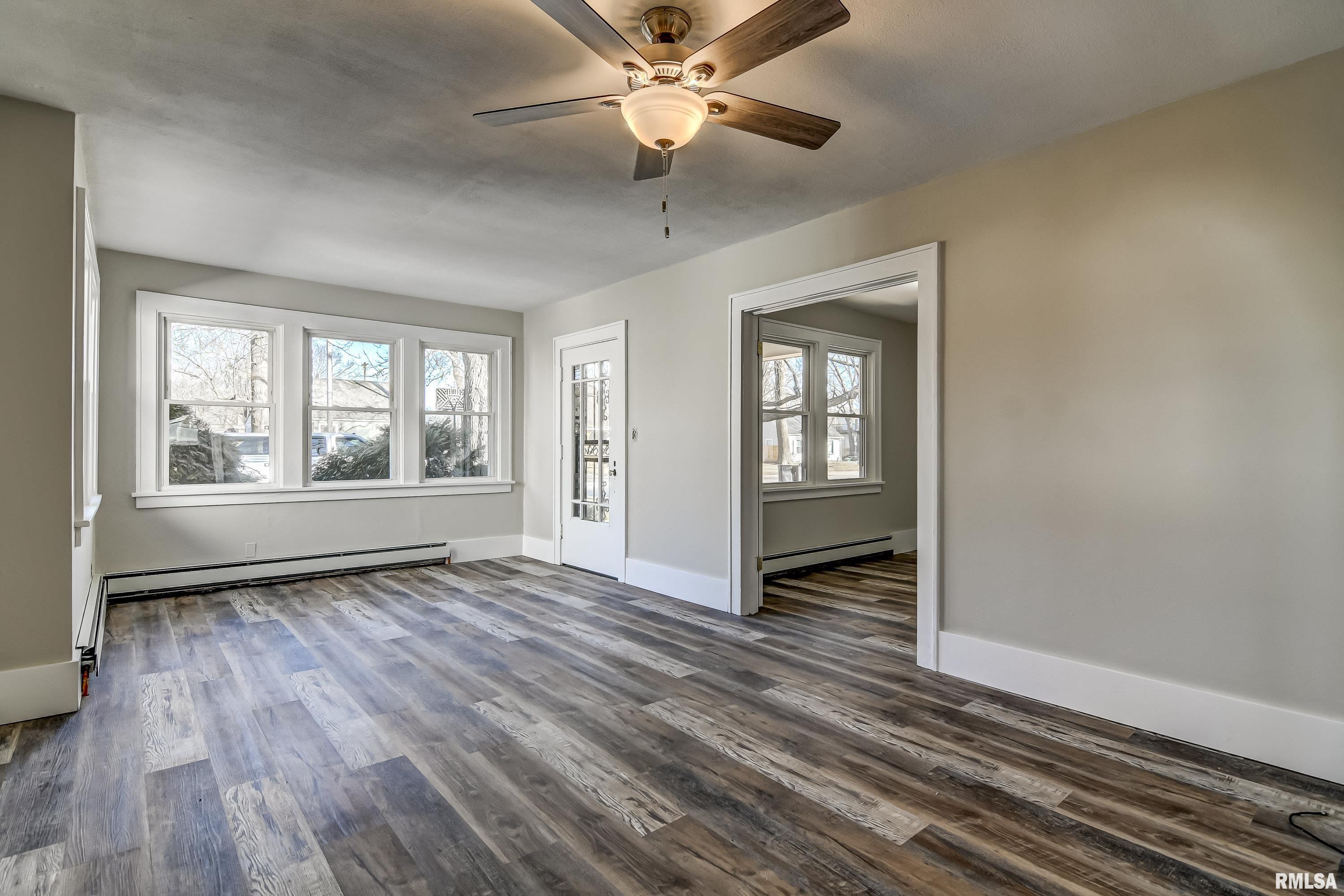 3131 South 3rd Street Springfield, IL 62703 - Photo 5 of 39