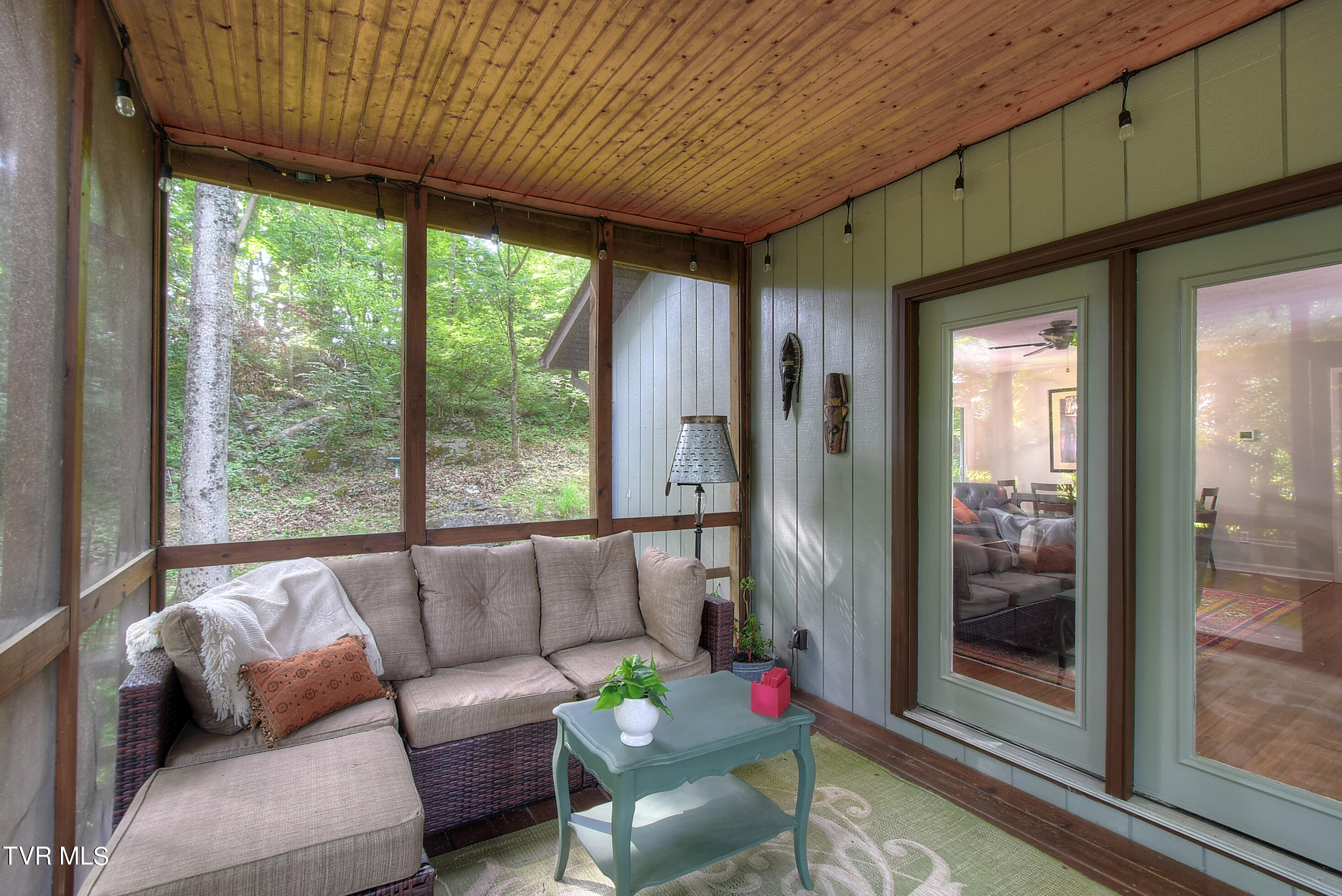 526 Jobe Road Elizabethton, TN 37643 - Photo 23 of 38 DSC_0343_4_5_6_7_8