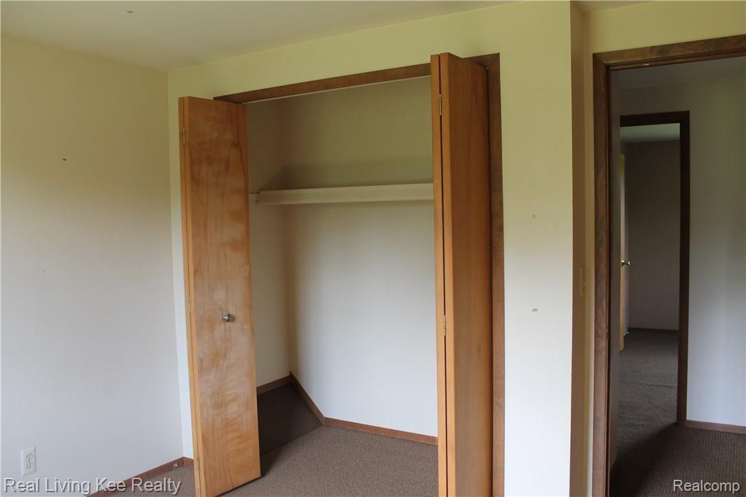 2900 Lake George Road Oakland, MI 48363 - Photo 16 of 27 IMG_3651.JPG