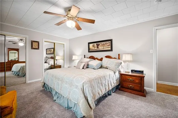 $300,000 | 43 Vit Road, Pineville, LA 71360