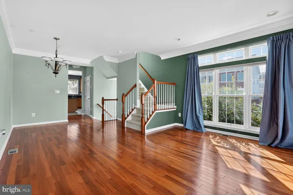 $2,900 | 25021 Justice Drive, Chantilly, VA 20152