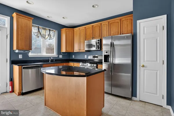 $2,900 | 25021 Justice Drive, Chantilly, VA 20152