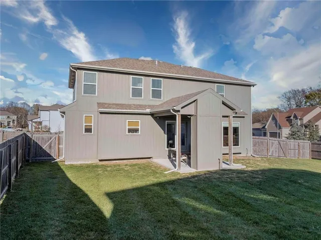 $428,000 | 1505 183rd Street, Smithville, MO 64089