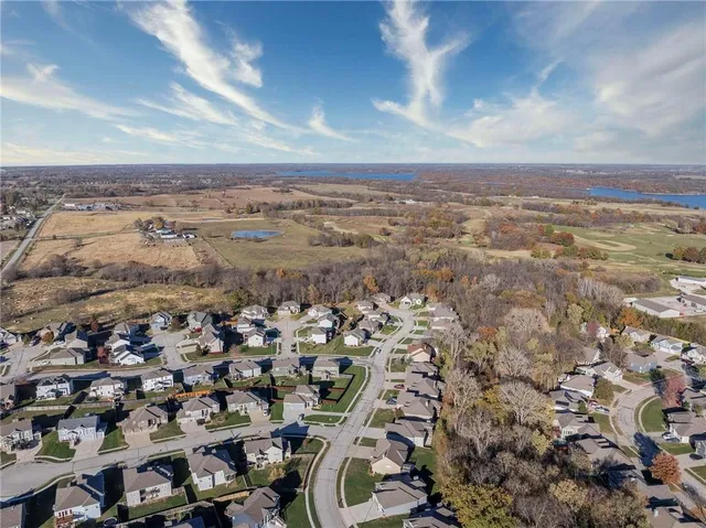 $428,000 | 1505 183rd Street, Smithville, MO 64089