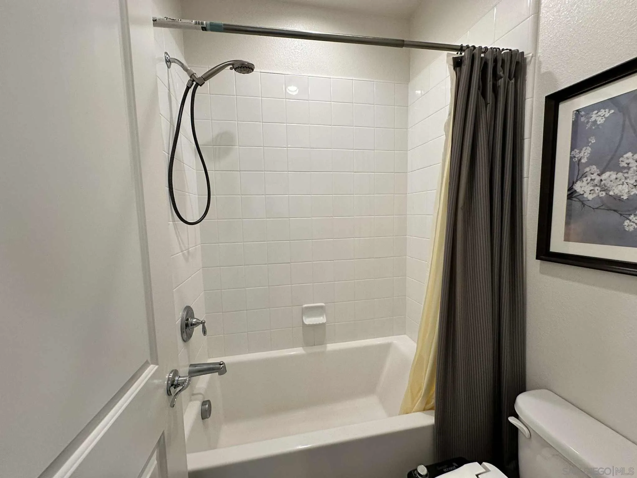 1958 P.º Lugo Chula Vista, CA 91913 - Photo 19 of 68