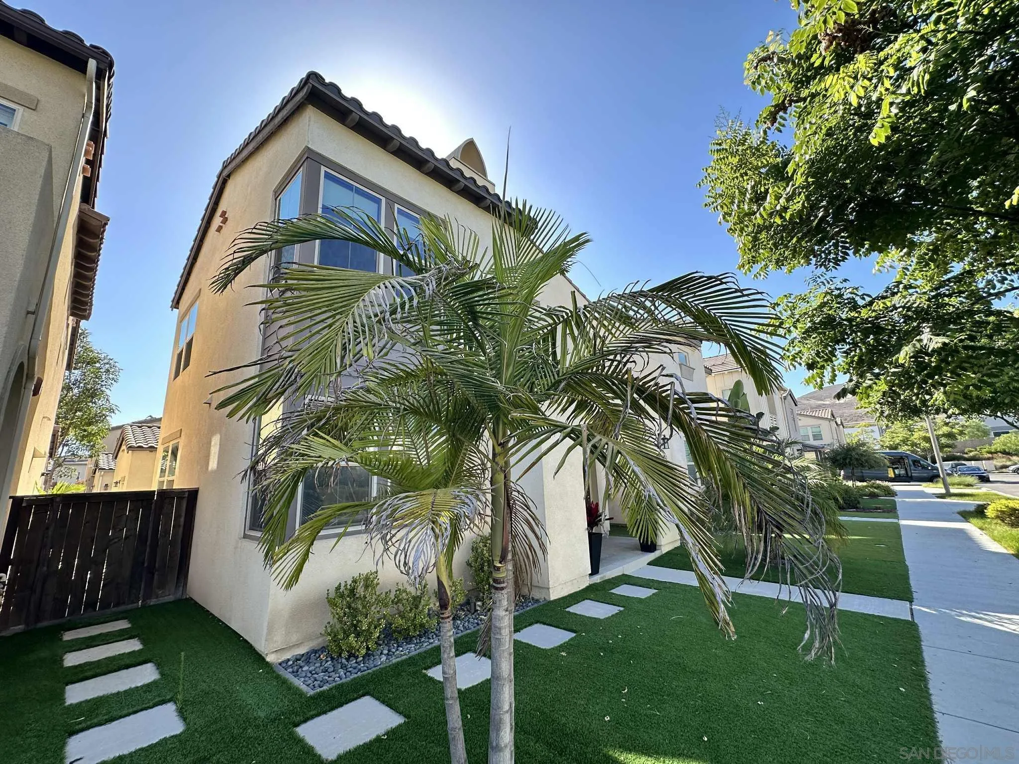 1958 P.º Lugo Chula Vista, CA 91913 - Photo 2 of 68 a view of a yard in front of a house