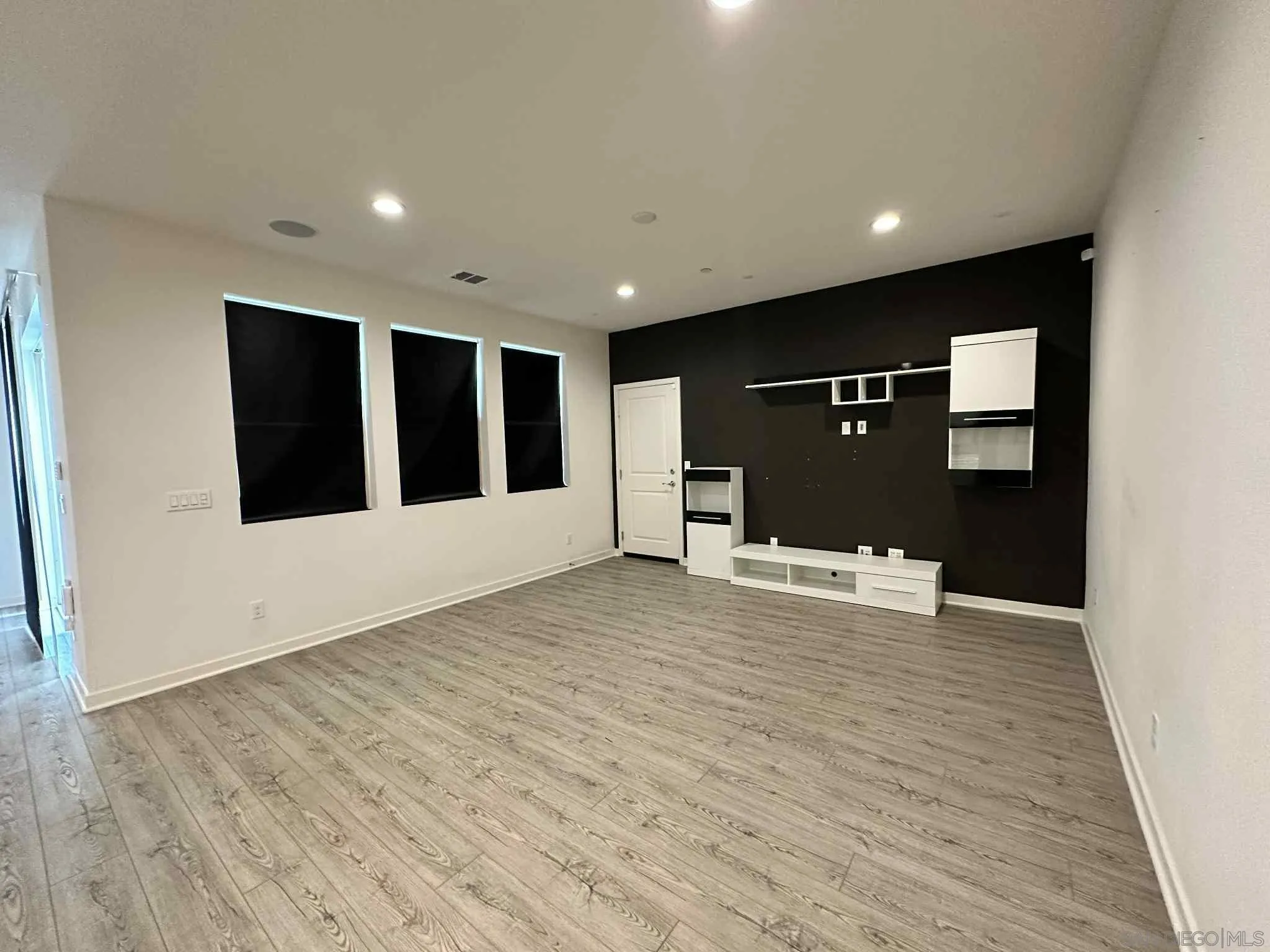 1958 P.º Lugo Chula Vista, CA 91913 - Photo 38 of 68