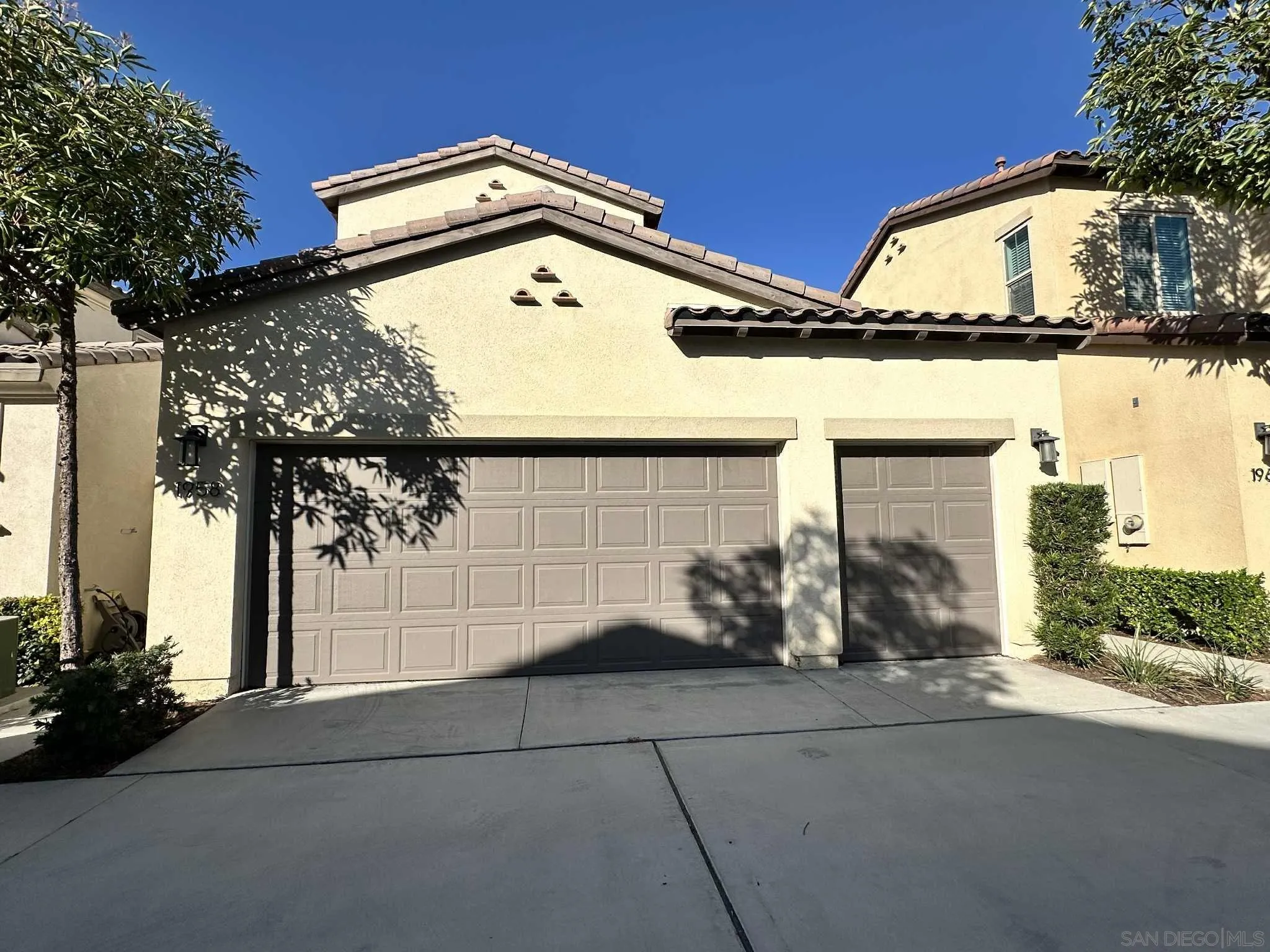 1958 P.º Lugo Chula Vista, CA 91913 - Photo 4 of 68