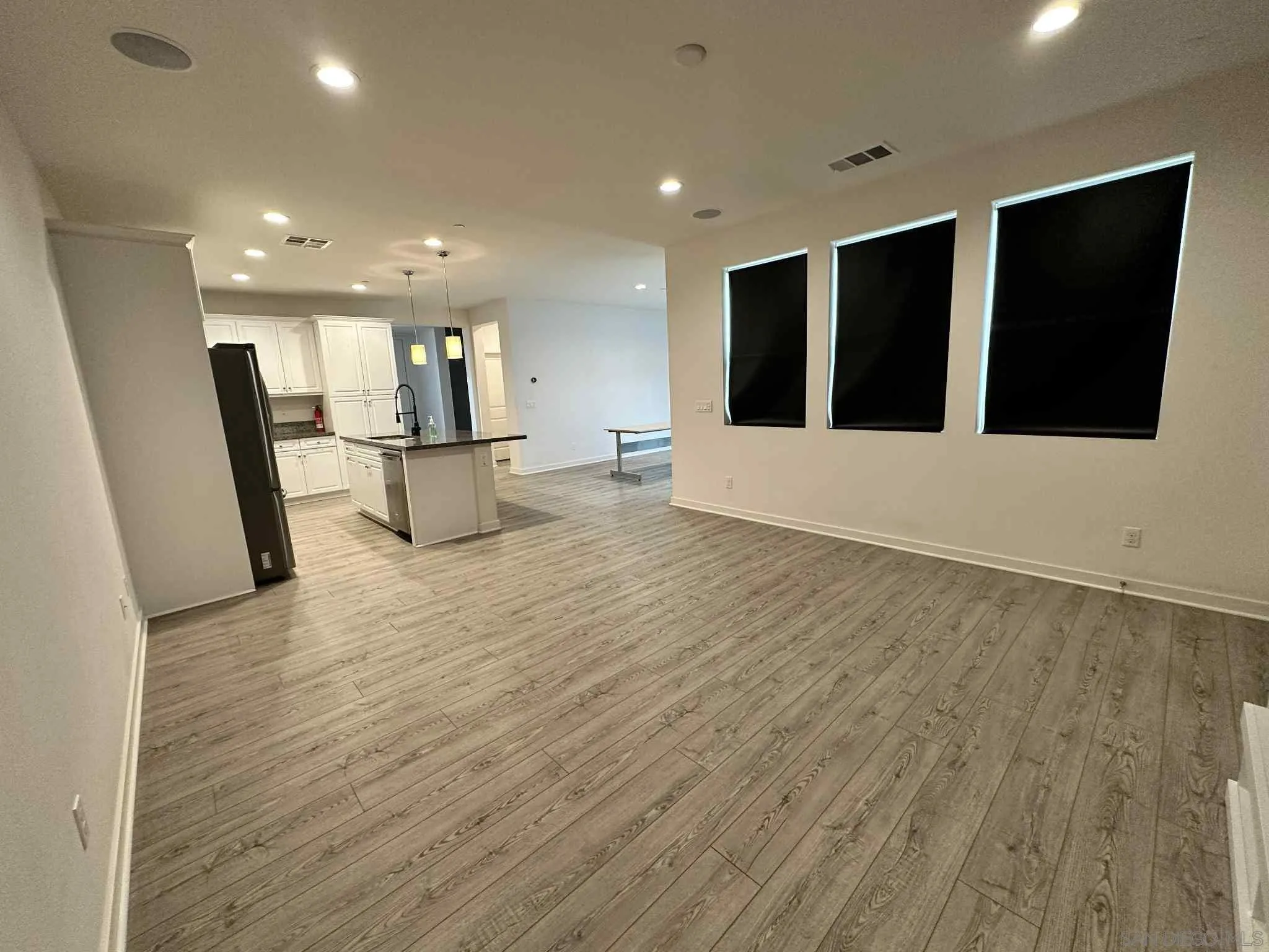 1958 P.º Lugo Chula Vista, CA 91913 - Photo 5 of 68 a view of a livingroom with furniture and wooden floor