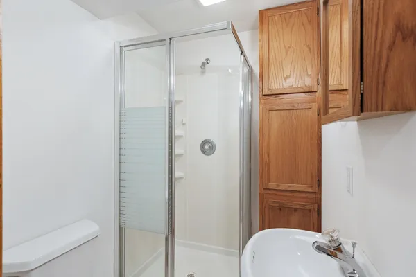 $360,000 | 2546 Heritage Court, Geneva, IL 60134