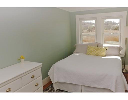 9 Meadow Road Hingham, MA 02043 - Photo 12 of 25 Gallery Image 12