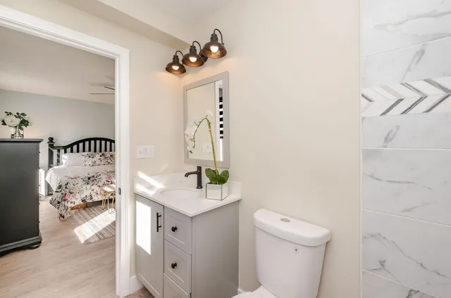 $649,900 | 49 Millville Street, Salem, NH 03079