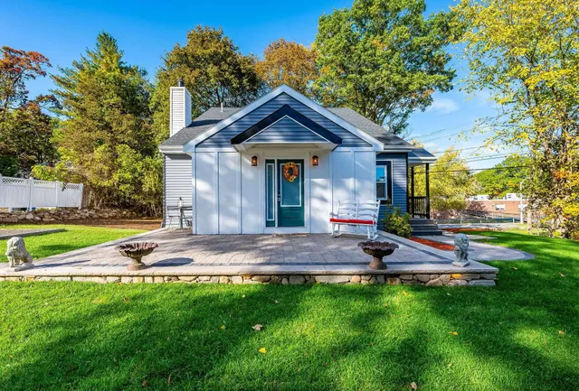 $649,900 | 49 Millville Street, Salem, NH 03079