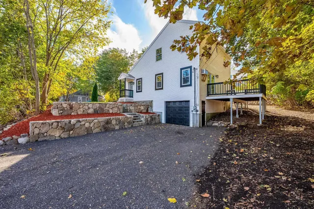 $649,900 | 49 Millville Street, Salem, NH 03079