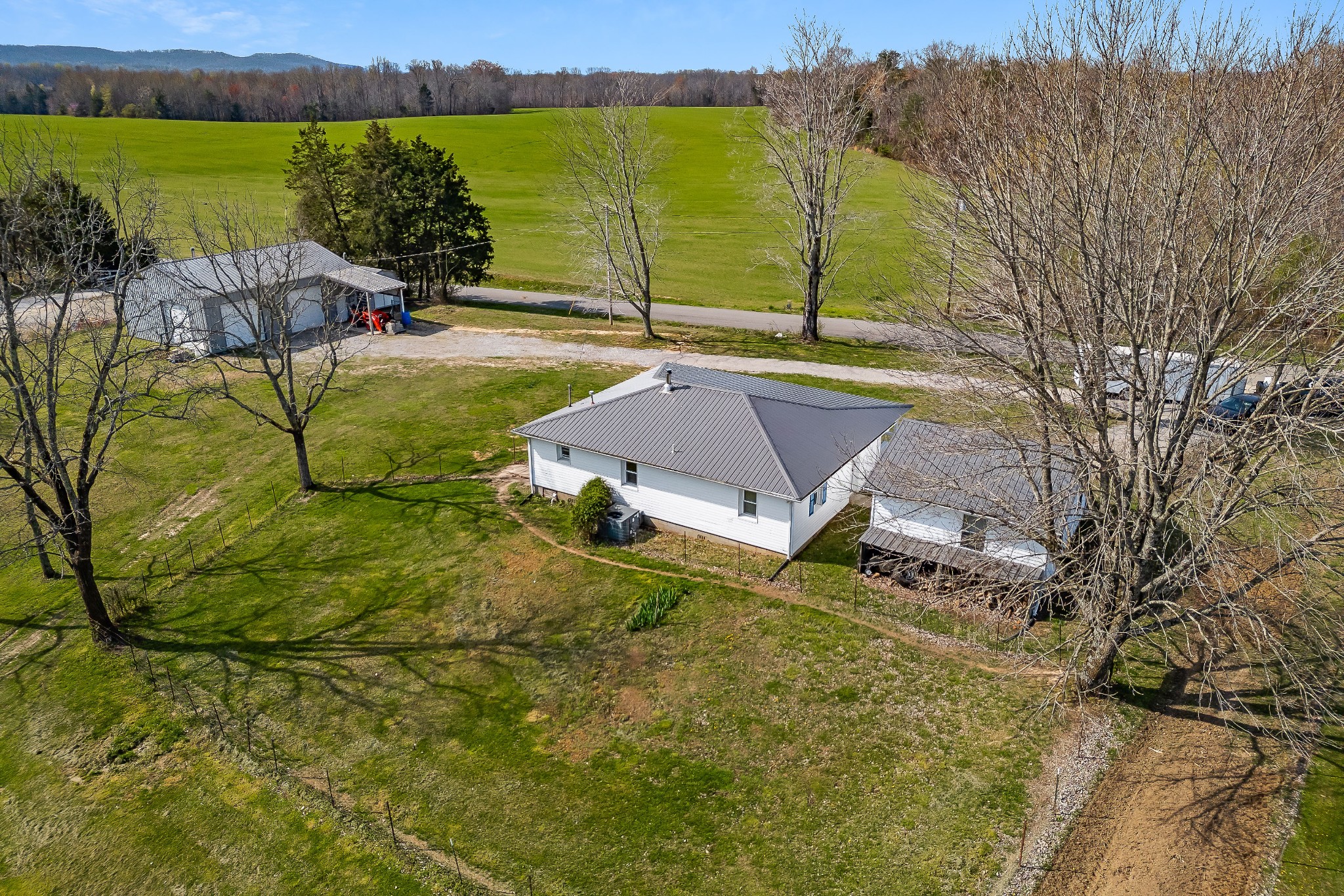 3821 Pollard Road Walling, TN 38587 - Photo 9 of 54 Gallery Image 9