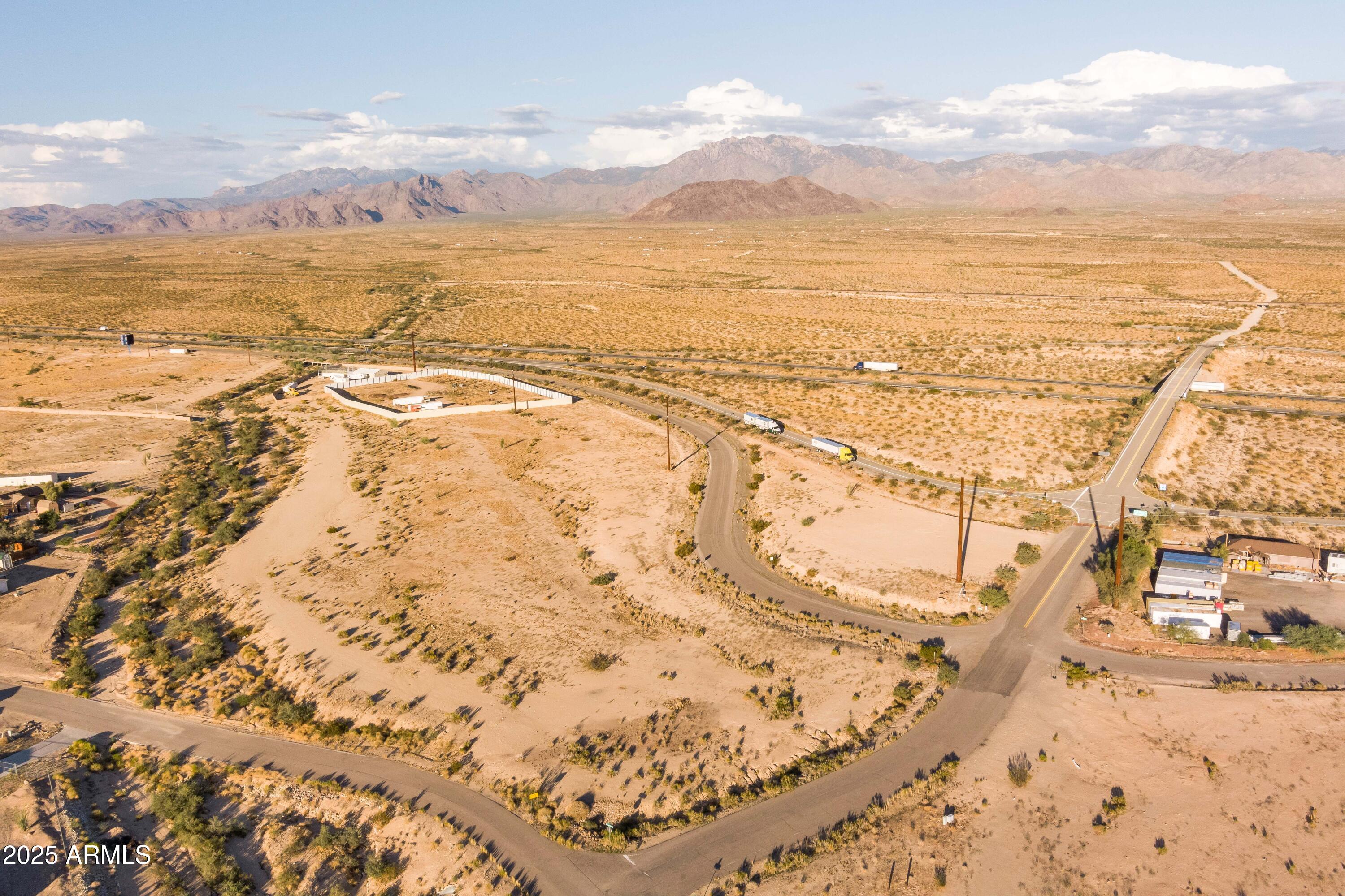 10800 South Double R Drive, Unit 3220832 Yucca, AZ 86438 - Photo 2 of 5 a view of an ocean