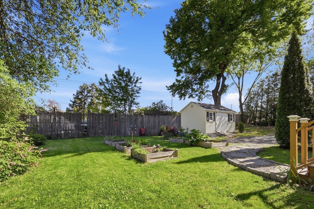 12 Knollwood Road Southwick, MA 01077 - Photo 36 of 42 Gallery Image 36