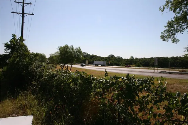 $7,000,000 | 2001 Santa Fe Drive, Weatherford, TX 76086