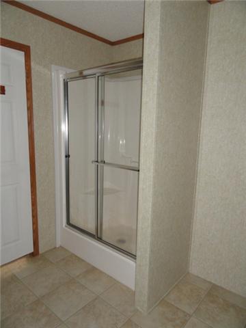 315 Ramsey Green Road Manchester, TN 37355 - Photo 8 of 20 Master Bathroom has separate shower.