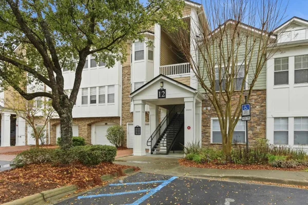 $152,500 | 2801 Chancellorsville Drive, Unit 1226, Tallahassee, FL 32312