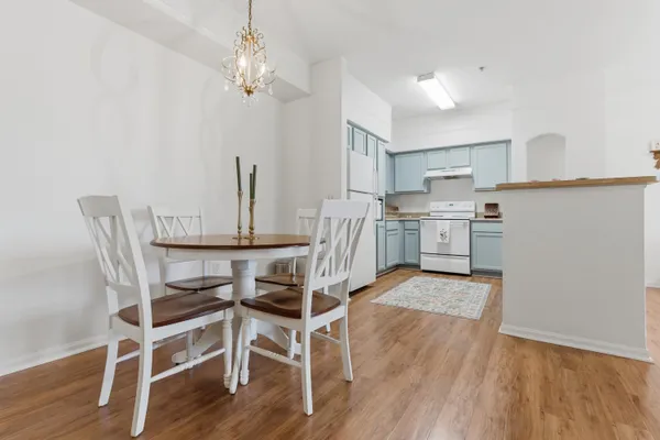 $165,000 | 2801 Chancellorsville Drive, Unit 1226, Tallahassee, FL 32312