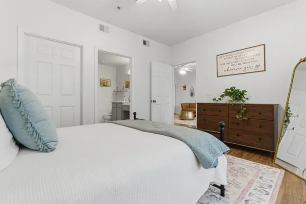 $165,000 | 2801 Chancellorsville Drive, Unit 1226, Tallahassee, FL 32312