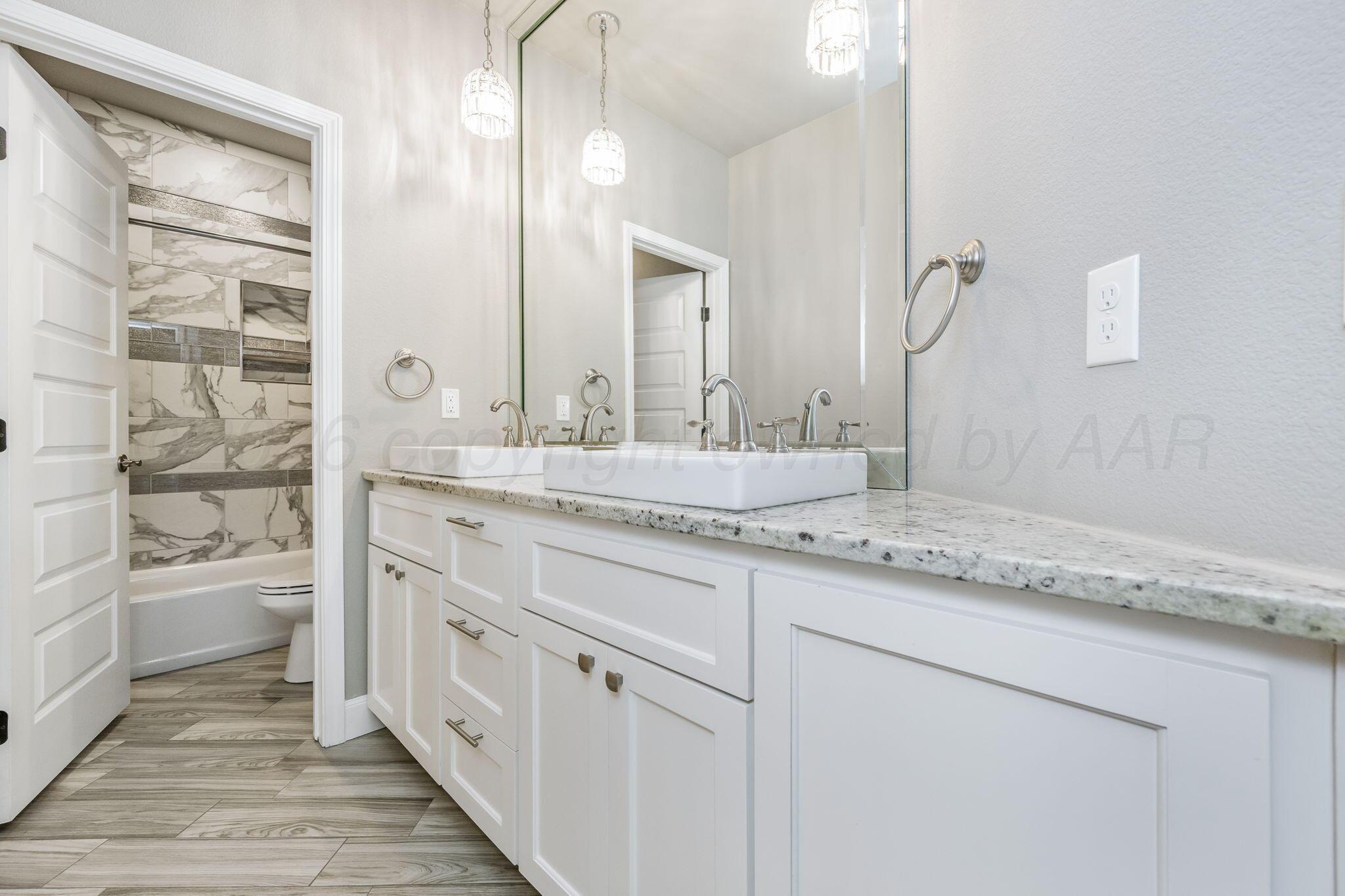 15351 Let It Be Amarillo, TX 79119 - Photo 22 of 47 Hall Bath