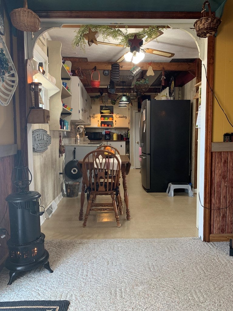 8114 Philpott Road South Boston, VA 24592 - Photo 8 of 69 Gallery Image 8