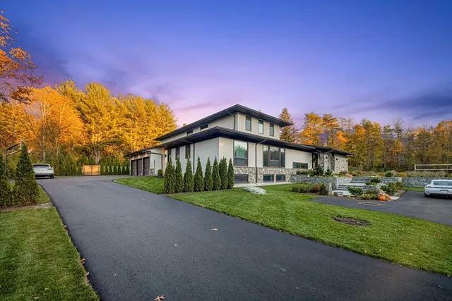 $7,450,000 | 15 Myles Standish Road, Weston, MA 02493