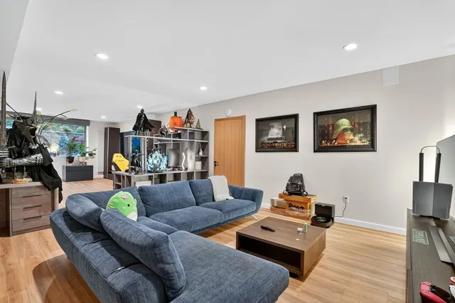 $7,450,000 | 15 Myles Standish Road, Weston, MA 02493