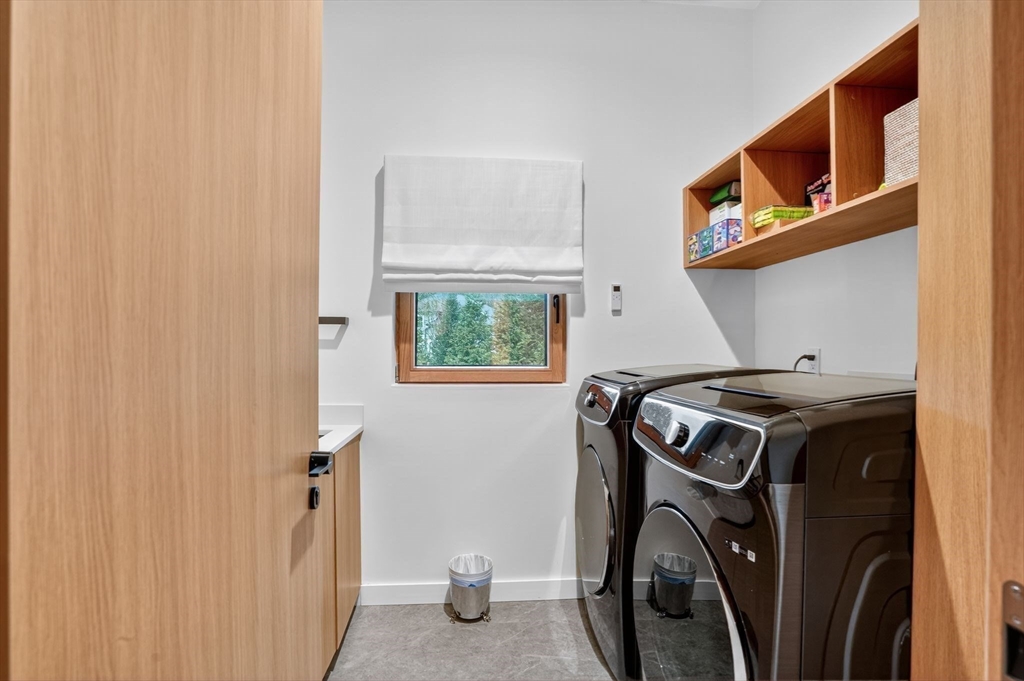 15 Myles Standish Road Weston, MA 02493 - Photo 28 of 36