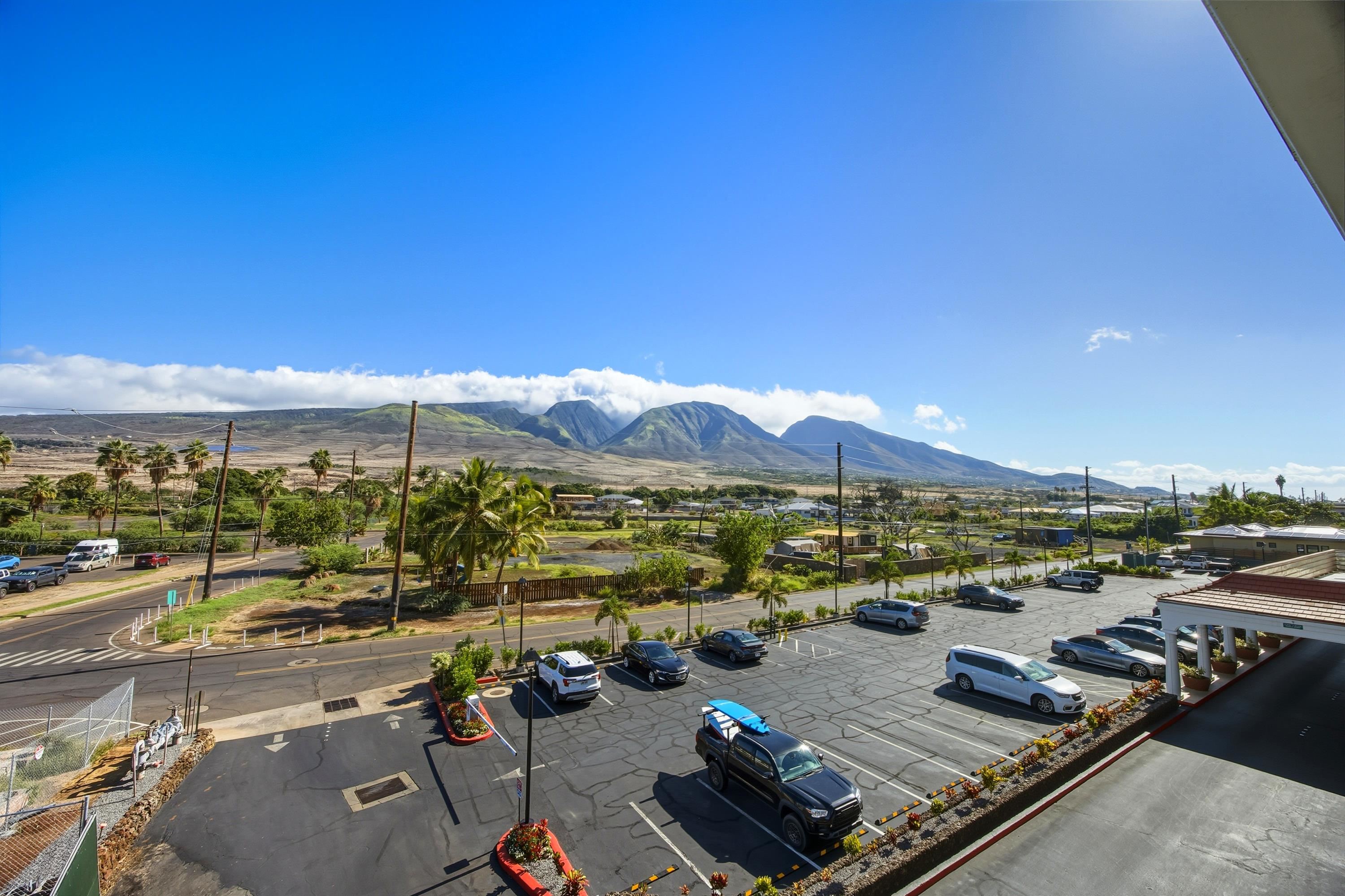 475 Front Street, Unit 334 Lahaina, HI 96761 - Photo 18 of 36 a view of a city