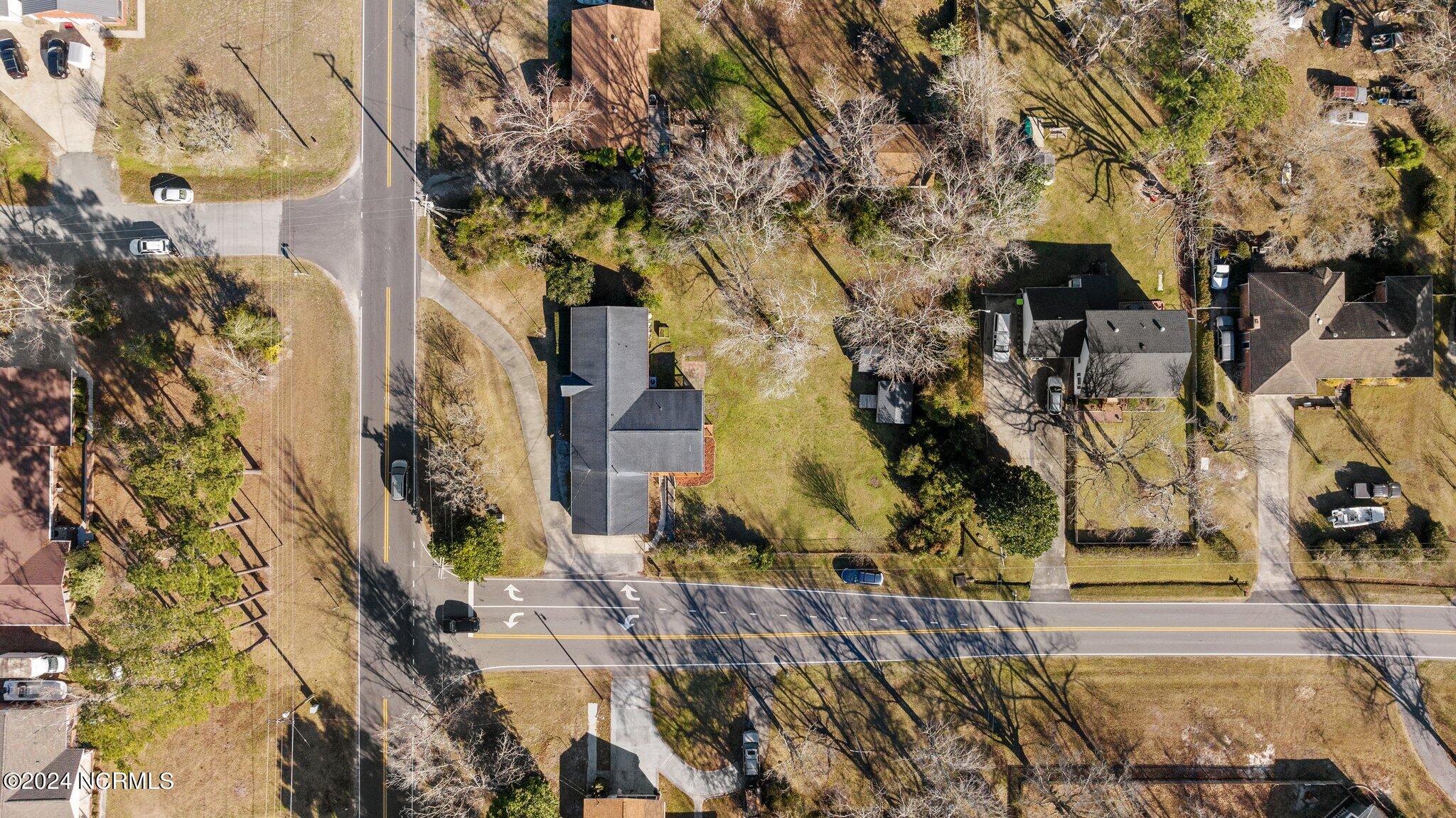 3713 Country Club Road Morehead City, NC 28557 - Photo 31 of 35 3713 Country Club Road
