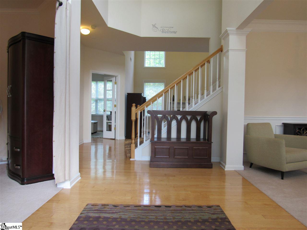 400 Tanner Chase Way Greenville, SC 29607 - Photo 3 of 34 Gallery Image 3