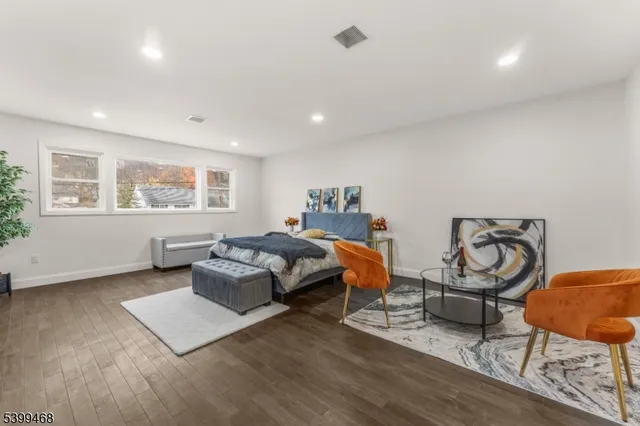 $1,099,000 | 28 Charles Street, Clifton, NJ 07013