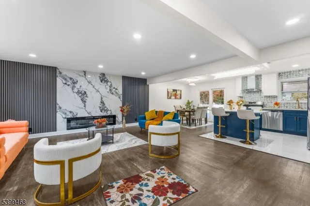 $1,099,000 | 28 Charles Street, Clifton, NJ 07013