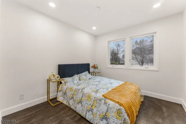 $1,099,000 | 28 Charles Street, Clifton, NJ 07013