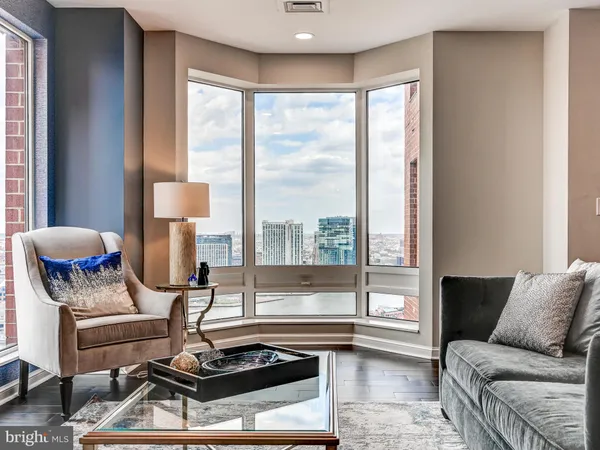 $715,000 | 10 East Lee Street, Unit 2402, Baltimore, MD 21202