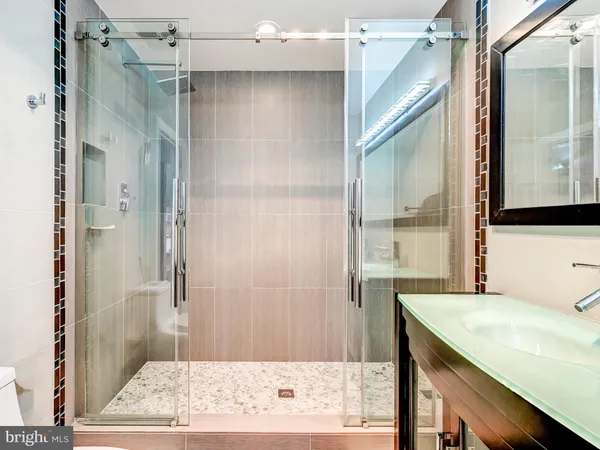 $715,000 | 10 East Lee Street, Unit 2402, Baltimore, MD 21202